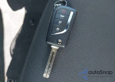 2025 Toyota Corolla Le from USA, damaged, VIN 5YFB4MDE2SP267336